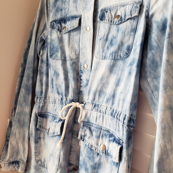 {life in progress} Lightweight Hooded Jean Jacket - Picture 2 of 5